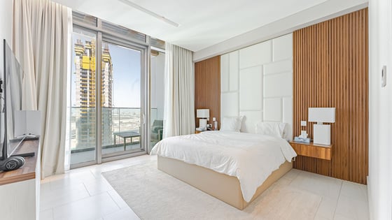 Upgraded apartment in Business Bay with Burj view, picture 11
