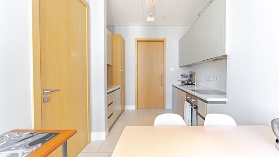 Upgraded apartment in Business Bay with Burj view, picture 10