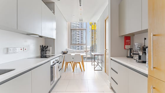 Upgraded apartment in Business Bay with Burj view, picture 3