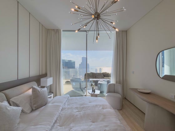 Sensoria Five Luxe | 3BR Apartment with Pool and Views, picture 19