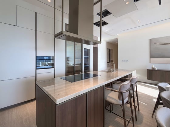 Sensoria Five Luxe | 3BR Apartment with Pool and Views, picture 8