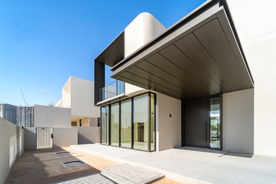 Modern Luxury | Private Pool | Serene Lake Views, picture 40