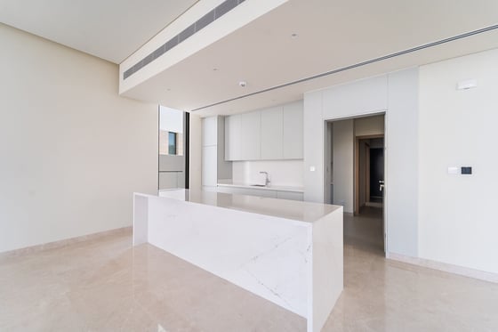 Modern Luxury | Private Pool | Serene Lake Views, picture 6