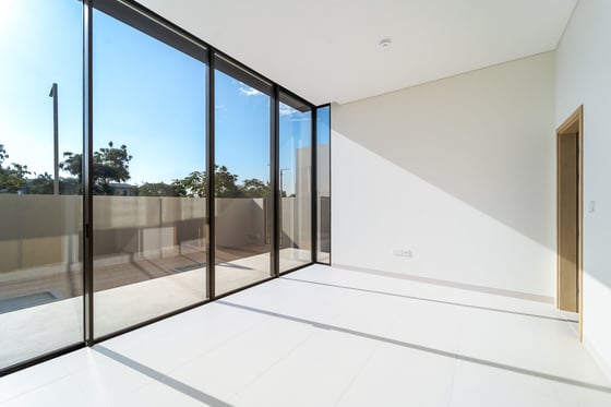 Modern Luxury | Private Pool | Serene Lake Views, picture 13