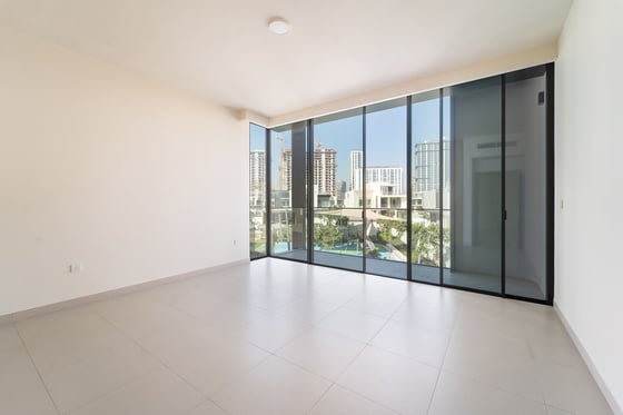 Modern Luxury | Private Pool | Serene Lake Views, picture 15