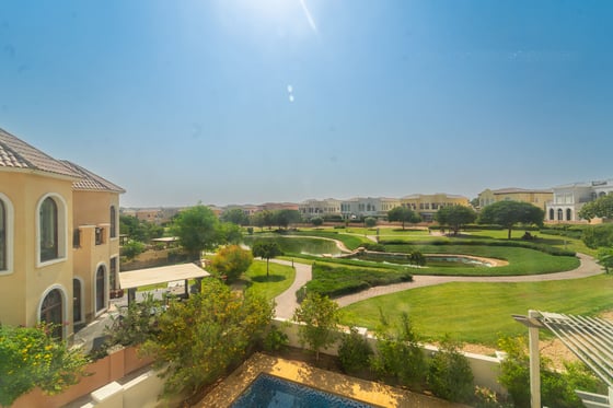 Upgraded Villa | Lake View | Large Plot., picture 28