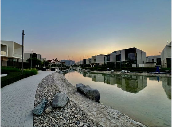On Lagoon | Connection To Park | Largest Type, picture 17