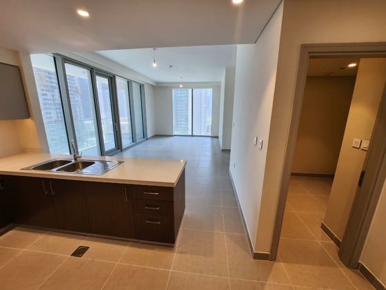 Huge Layout | Vacant Soon | High Rental Income, picture 5