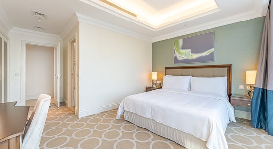 Elevated apartment in Downtown with Burj Khalifa view, picture 6