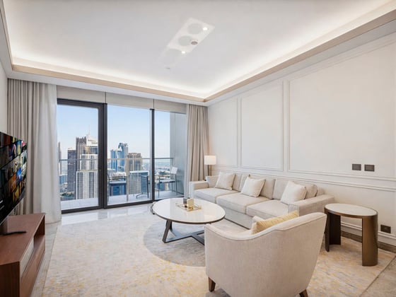 Signature 5BR Penthouse | Prime Downtown | Luxury Living, picture 3