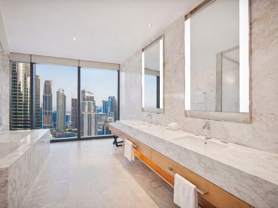 Signature 5BR Penthouse | Prime Downtown | Luxury Living, picture 9