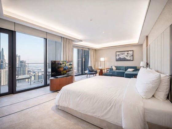 Signature 5BR Penthouse | Prime Downtown | Luxury Living, picture 8