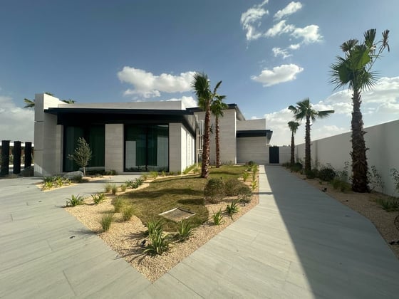 Ultra Estate | Modern Design | Grand Luxury, picture 1