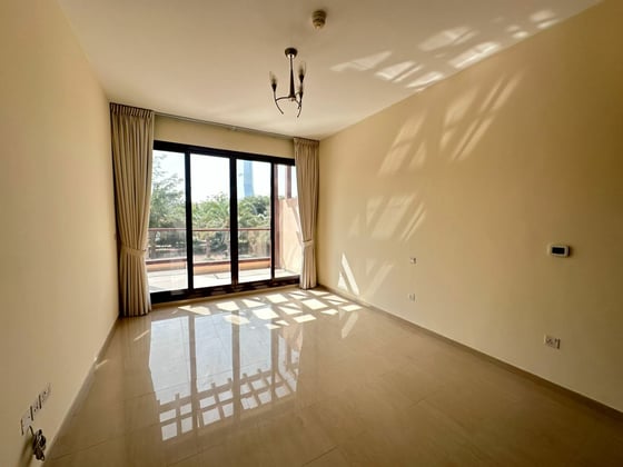 Lake Views | Single Row | Well Priced..., picture 14