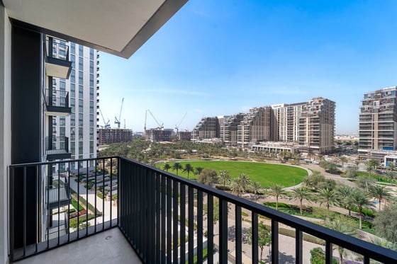 Full Park View | Prime Unit | Vacant...., picture 1