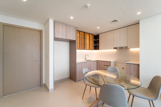 Full Park View | Prime Unit | Vacant...., picture 7