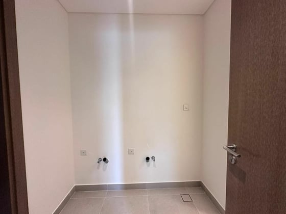 Corner Plot | Single Row | Vacant |....., picture 4