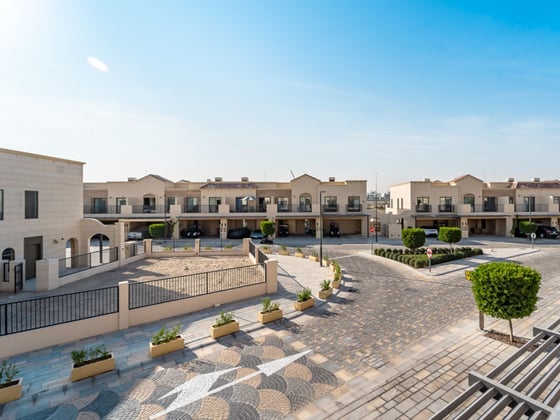 Upgraded | Vacant on Transfer | Fully Furnished, picture 18