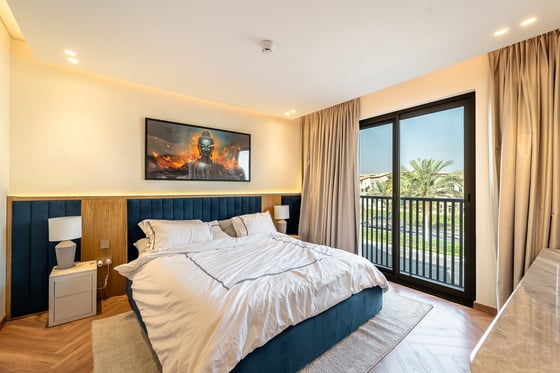 Upgraded | Vacant on Transfer | Fully Furnished, picture 11