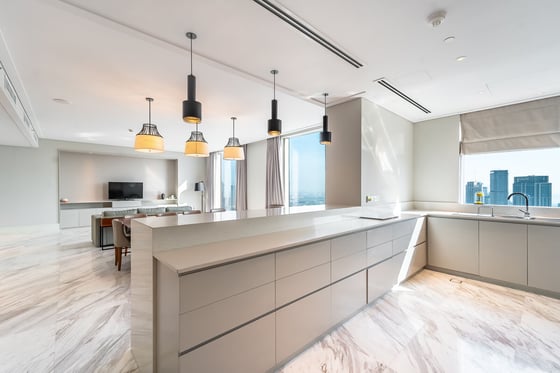 Huge layout| Burj and fountain views| One of One, picture 6
