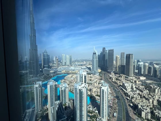 Huge layout| Burj and fountain views| One of One, picture 1