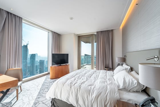 Huge layout| Burj and fountain views| One of One, picture 7