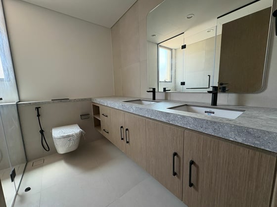 Spacious Layout | Close to Pool | Vacant, picture 8