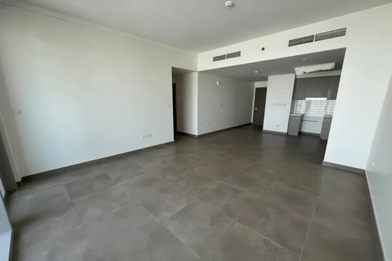 Community View | Available Unit | Nice Layout, picture 1
