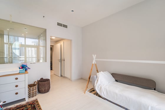 Price reduced | Fully Renovated | Marina views, picture 19
