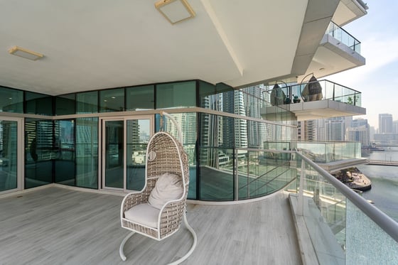 Price reduced | Fully Renovated | Marina views, picture 24