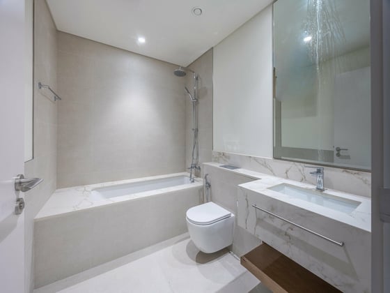 Marina-Sea Views | Private Beach | Prime Location, picture 19