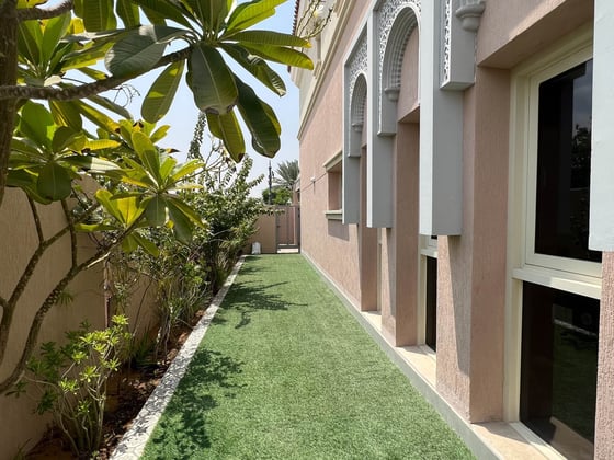 Exclusive | Corner Unit | Near Pool....., picture 4