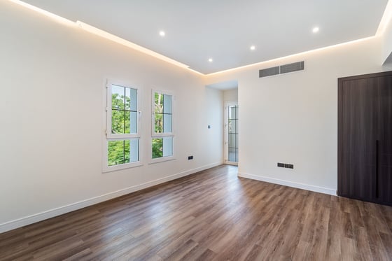 Stunning | Park Backing | Luxury Finish., picture 8