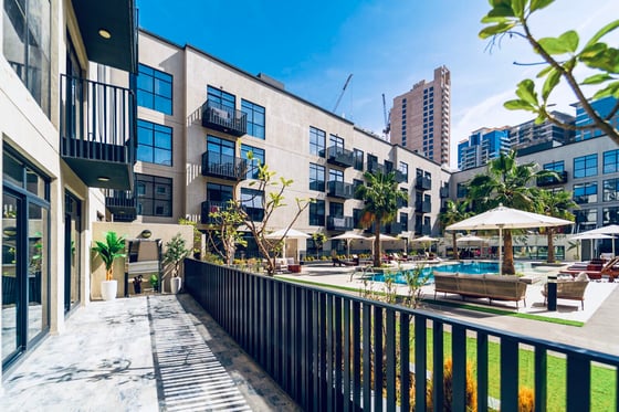 Pool View | Bright Unit | Fully Furnished, picture 22