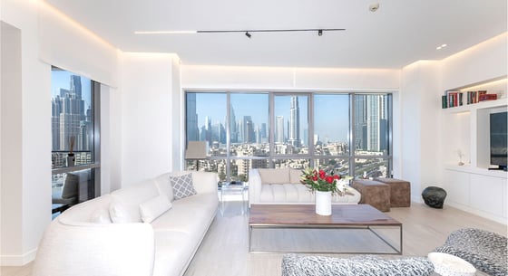 Renovated apartment in Downtown with Burj Khalifa view, picture 1