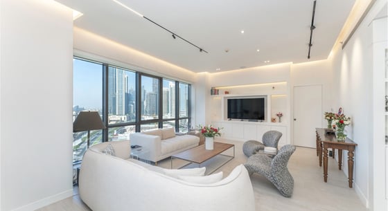 Renovated apartment in Downtown with Burj Khalifa view, picture 4