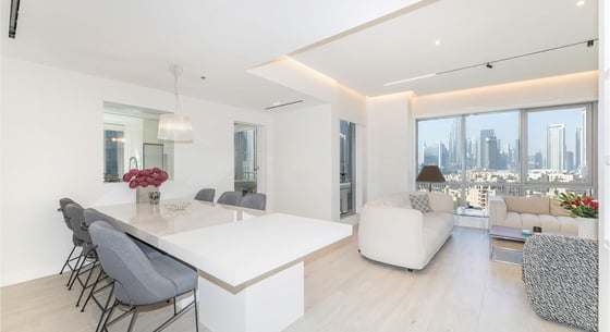 Renovated apartment in Downtown with Burj Khalifa view, picture 2