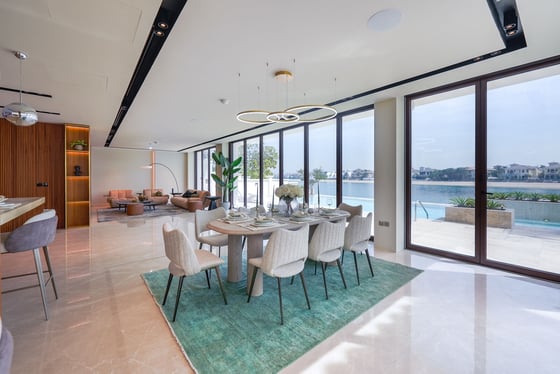 Refined Beachfront Sanctuary on Palm Jumeirah, picture 7