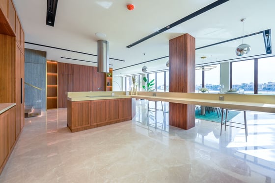 Refined Beachfront Sanctuary on Palm Jumeirah, picture 11