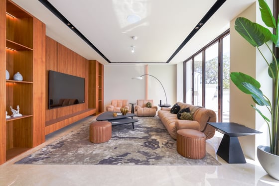 Refined Beachfront Sanctuary on Palm Jumeirah, picture 4
