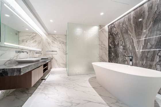 Exquisite | Beachfront | Panoramic Views, picture 12