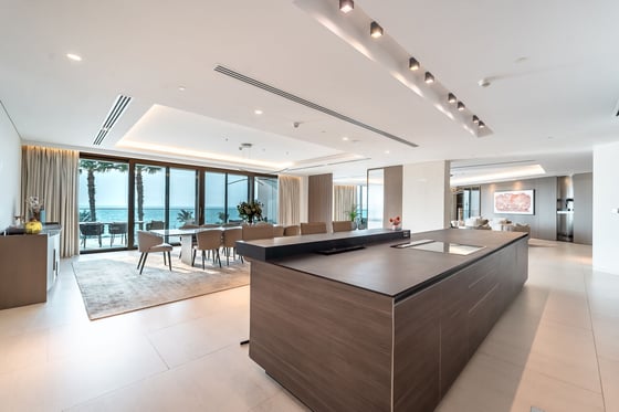 Exquisite | Beachfront | Panoramic Views, picture 8