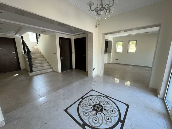 Internal | Landscaped | Away From Cables | Vacant, picture 5