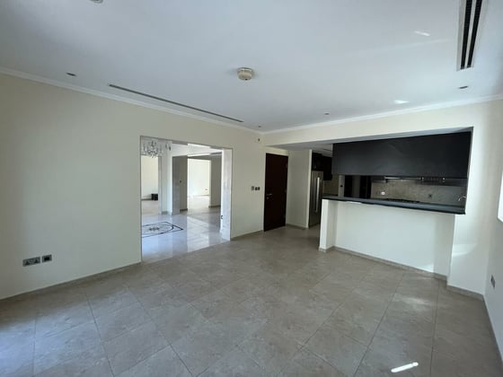Internal | Landscaped | Away From Cables | Vacant, picture 6