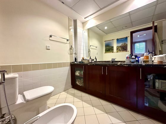 Prime Location | Rare 2E | Large Plot..., picture 10