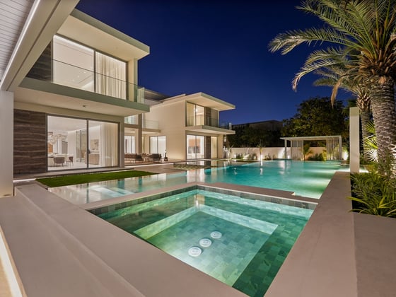 Stunning Dubai Hills Villa with Golf Views, picture 1