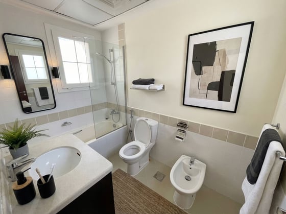 Park View | Vacant | Single Row Townhouse, picture 9