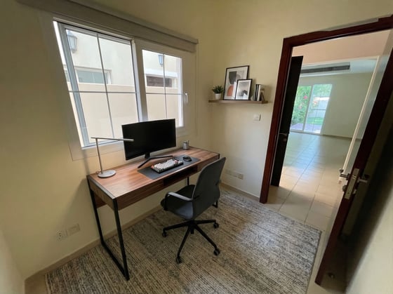 Park View | Vacant | Single Row Townhouse, picture 3
