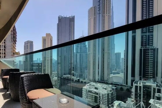 Burj Khalifa View | Vacant | High Floor., picture 1