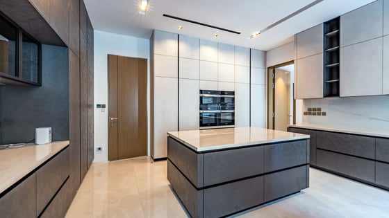 Contemporary Dubai Hills Villa with Private Pool, picture 12